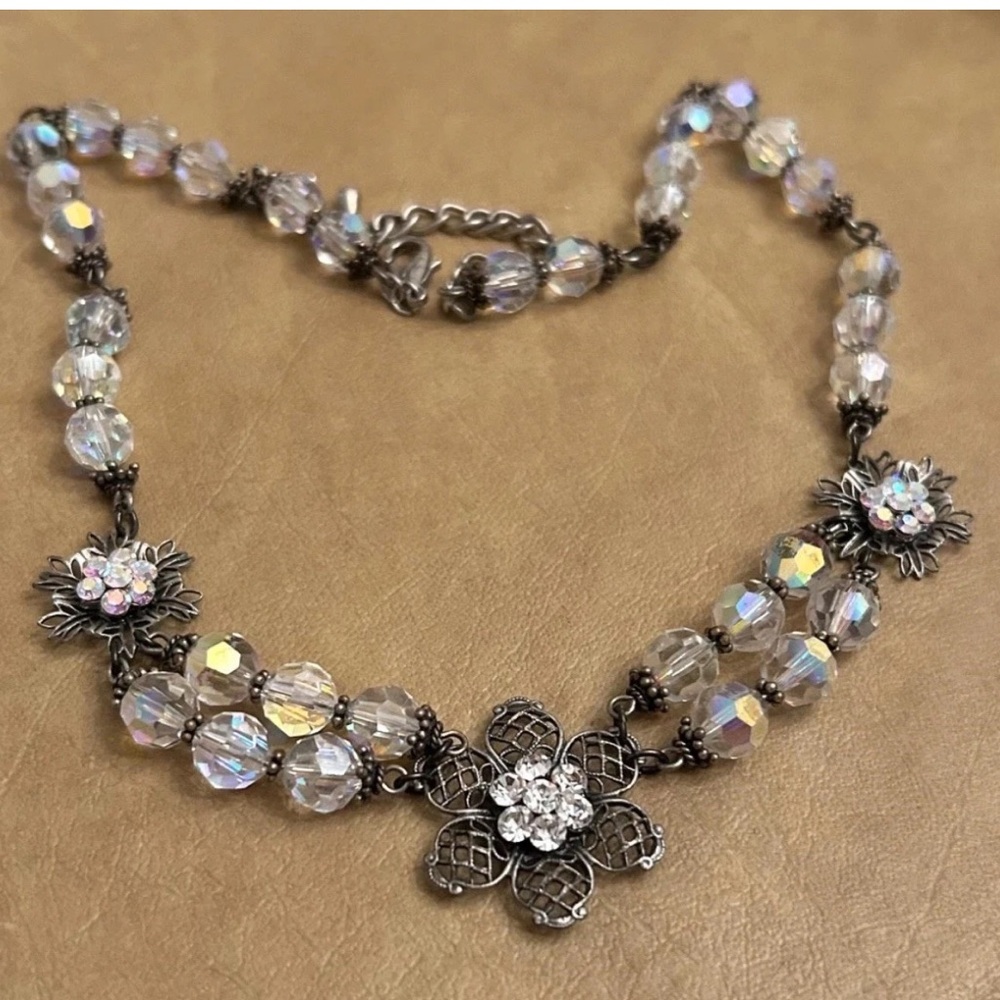 Vintage Style Statement Crystal Flower Beaded Necklace